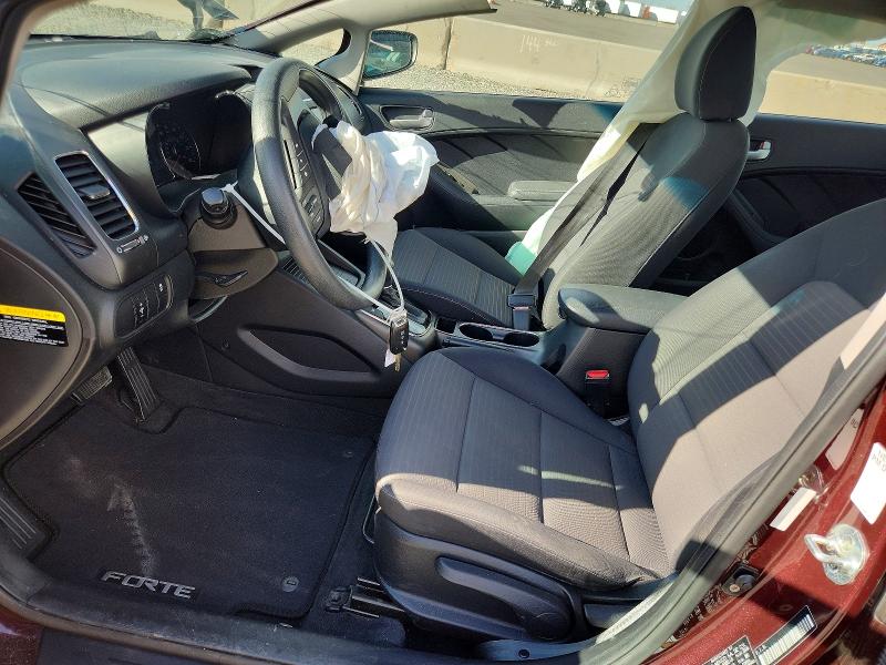 66917386 :رقم المزاد ، 3KPFL4A75JE164907 vin ، 2018 Kia Forte مزاد بيع