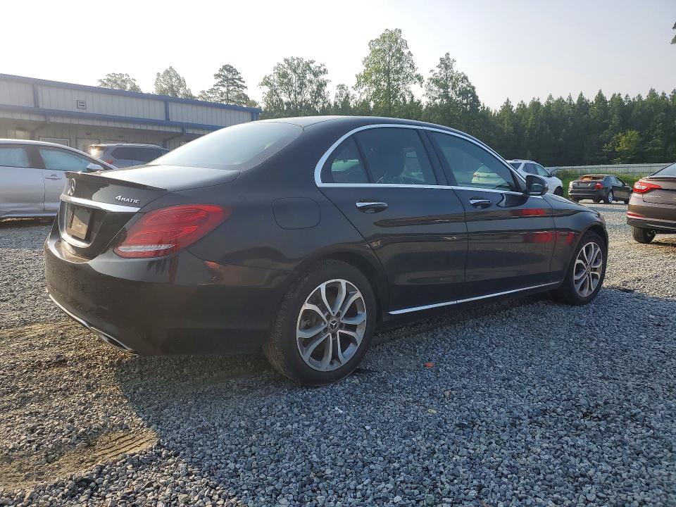 64439916 :رقم المزاد ، 55SWF4KB9JU269162 vin ، 2018 Mercedes-benz C مزاد بيع