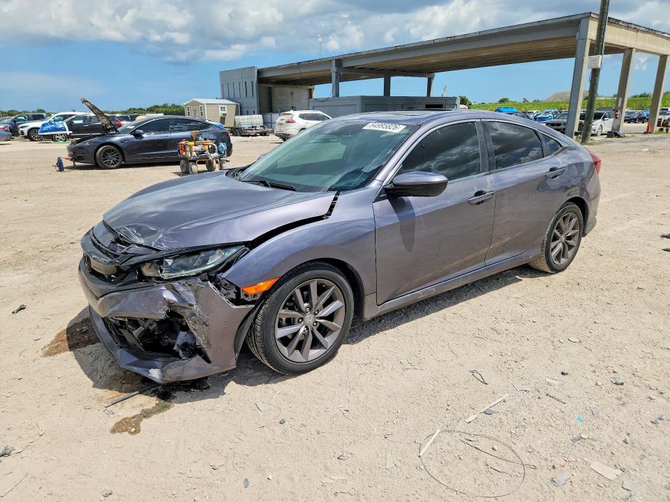 64995826 :رقم المزاد ، 19XFC1F30ME002594 vin ، 2021 Honda Civic مزاد بيع