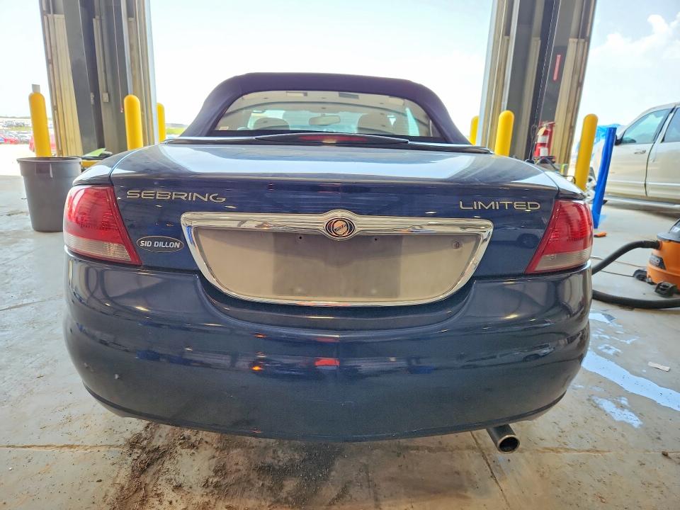 64343486 :رقم المزاد ، 1C3EL65R15N665818 vin ، 2005 Chrysler Sebring مزاد بيع