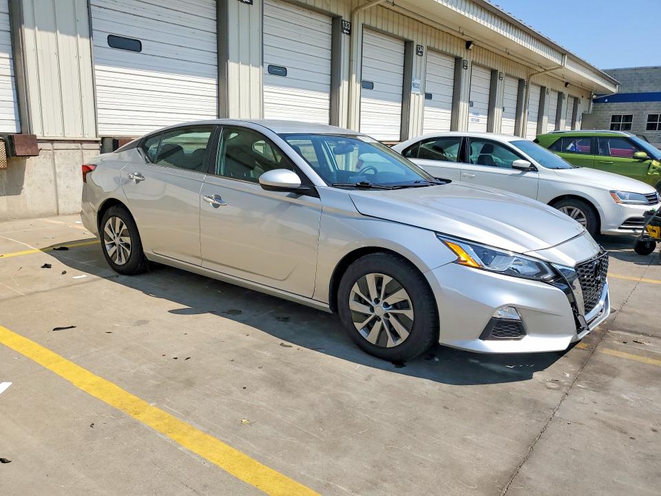 Продажа на аукционе авто 2020 Nissan Altima, vin: 1N4BL4BV6LC257527, номер лота: 66310206