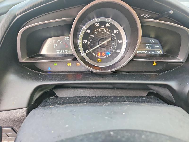 64234776 :رقم المزاد ، JM1DKDC72H0142177 vin ، 2017 Mazda Cx-3 مزاد بيع