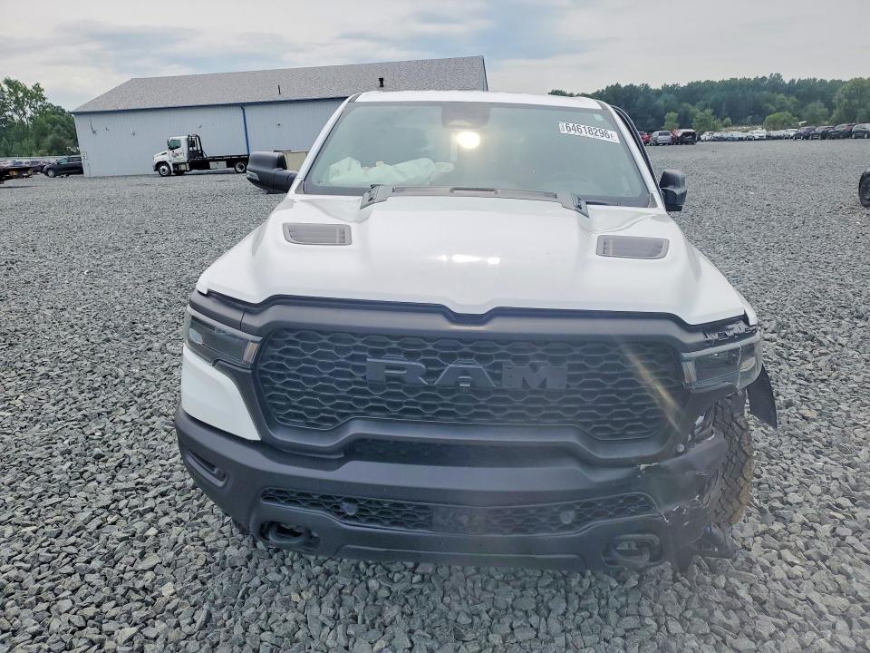64618296 :رقم المزاد ، 1C6SRFLP0SN581619 vin ، 2025 Ram 1500 مزاد بيع