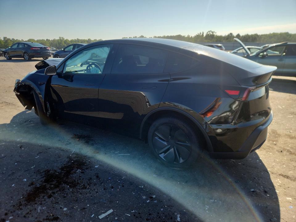65819146 :رقم المزاد ، 7SAYGDEE1TA705891 vin ، 2026 Tesla Model Y مزاد بيع