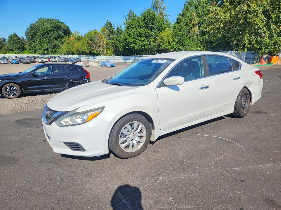 Продаж на аукціоні авто 2016 Nissan Altima, vin: 1N4AL3AP4GN317176, номер лоту: 65902746