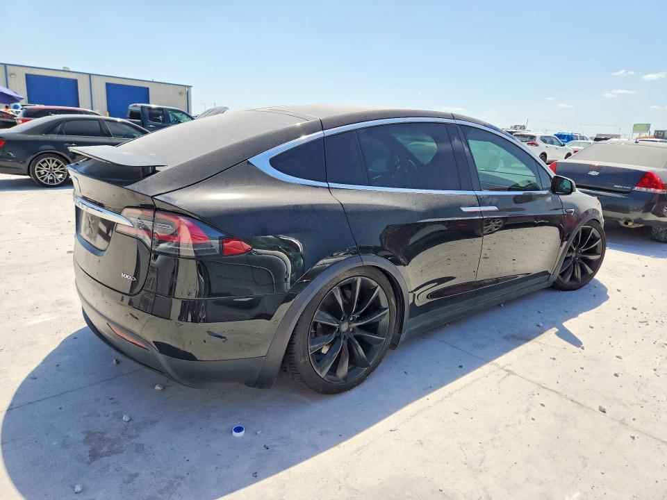 Продаж на аукціоні авто 2017 Tesla Model X, vin: 5YJXCBE26HF043783, номер лоту: 65850166