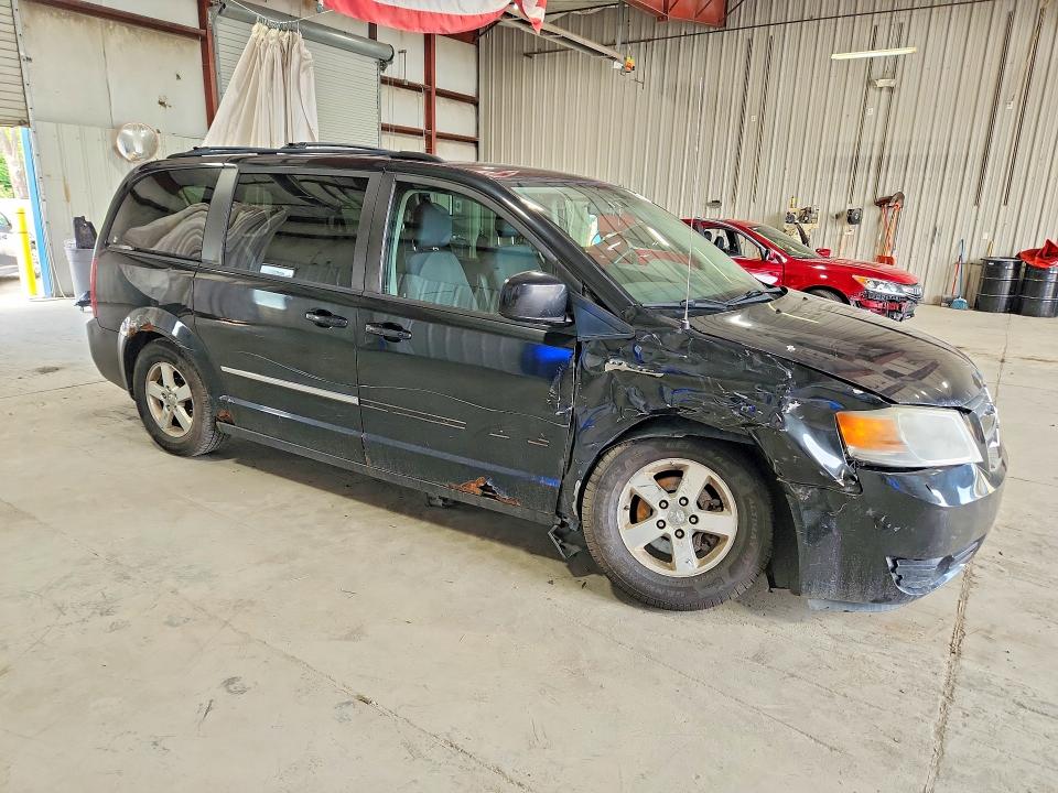 64628116 :رقم المزاد ، 2D4RN5D11AR353530 vin ، 2010 Dodge Grand Caravan مزاد بيع