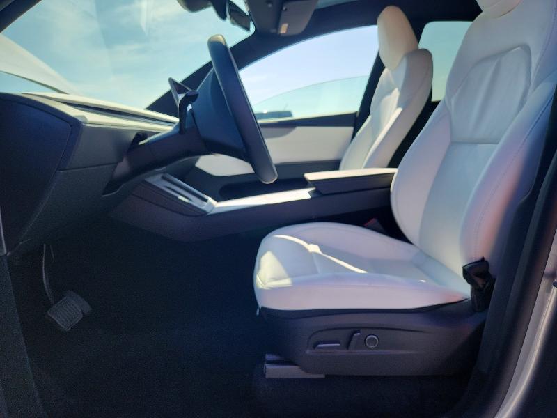 Aukcja sprzedaży 2026 Tesla Model Y, vin: 7SAYGDED3TA717130, numer aukcji: 64360536