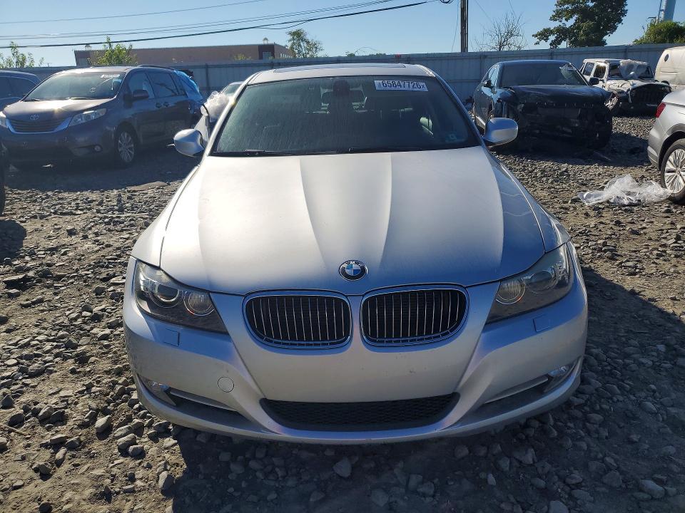 65847726 :رقم المزاد ، WBAPL5G54BNN23223 vin ، 2011 Bmw 335 مزاد بيع