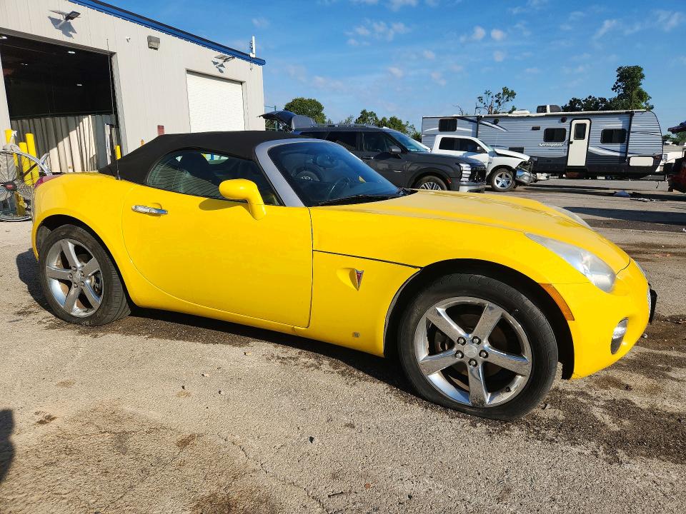 67033396 :رقم المزاد ، 1G2MB35B57Y122909 vin ، 2007 Pontiac Solstice مزاد بيع