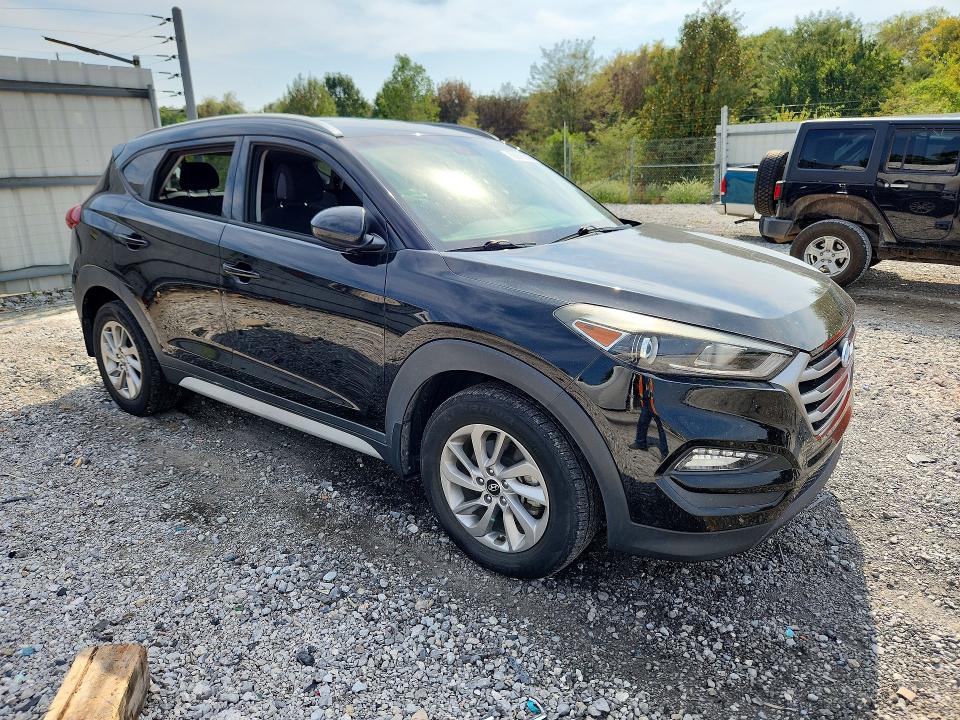 2017 Hyundai Tucson მანქანა იყიდება აუქციონზე, vin: KM8J33A45HU443694, აუქციონის ნომერი: 66296336