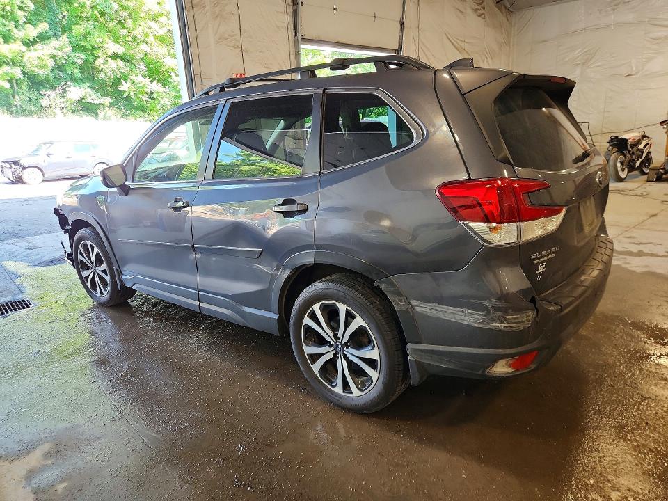 Продаж на аукціоні авто 2022 Subaru Forester, vin: JF2SKAPCXNH462939, номер лоту: 63804746