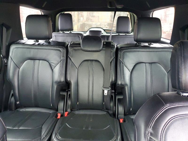 Продаж на аукціоні авто 2018 Ford Expedition, vin: 1FMJU1KT0JEA25230, номер лоту: 63430266