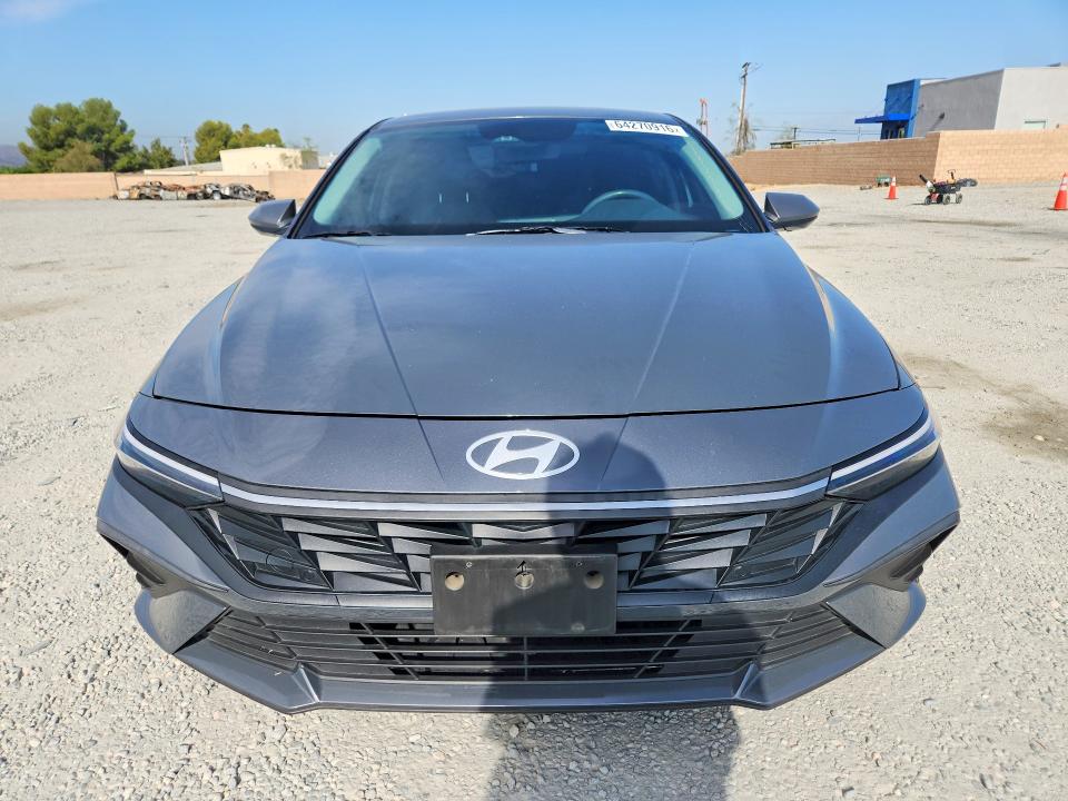 Продаж на аукціоні авто 2024 Hyundai Elantra, vin: KMHLM4DG7RU805611, номер лоту: 64270916