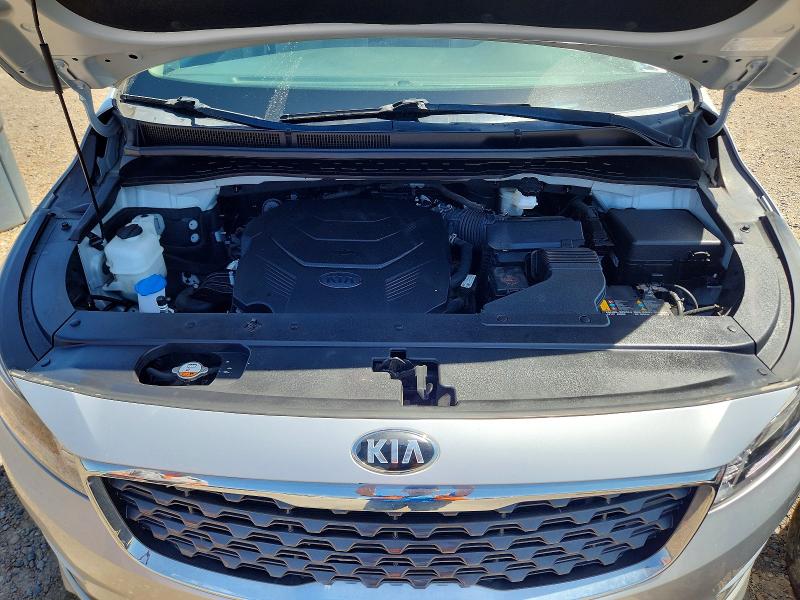 64717456 :رقم المزاد ، KNDMB5C16M6672757 vin ، 2021 Kia Sedona مزاد بيع