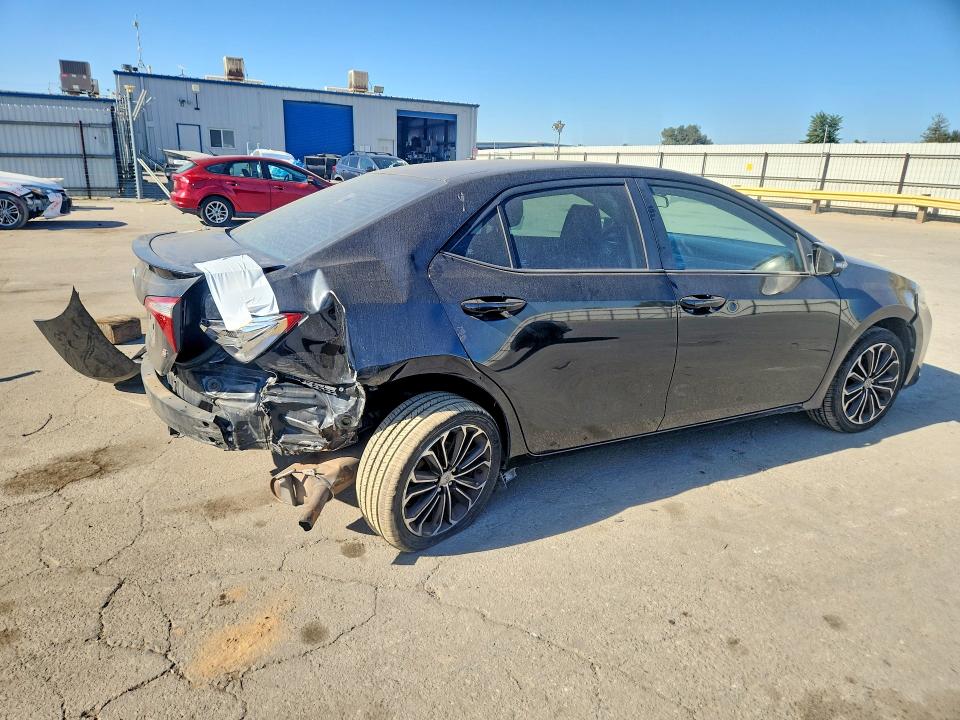 63299976 :رقم المزاد ، 5YFBURHE2GP443882 vin ، 2016 Toyota Corolla مزاد بيع