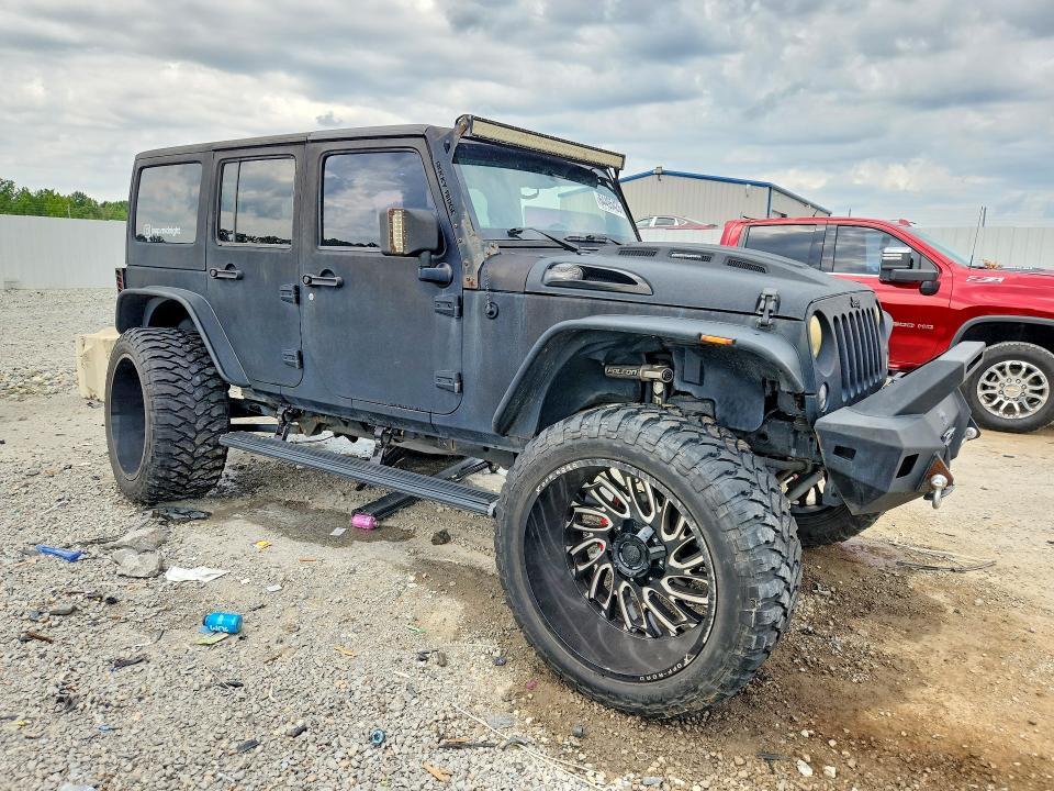 2017 Jeep Wrangler Unlimited მანქანა იყიდება აუქციონზე, vin: 1C4BJWDG5HL627030, აუქციონის ნომერი: 64495426