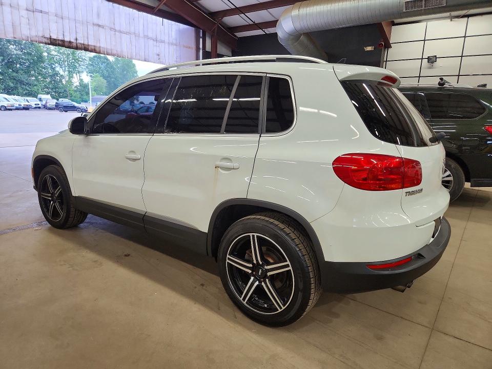 66275266 :رقم المزاد ، WVGBV7AX6FW602840 vin ، 2015 Volkswagen Tiguan S مزاد بيع