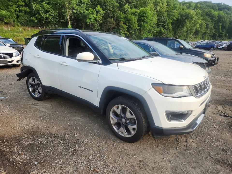 64225396 :رقم المزاد ، 3C4NJDCB3LT239153 vin ، 2020 Jeep Compass مزاد بيع