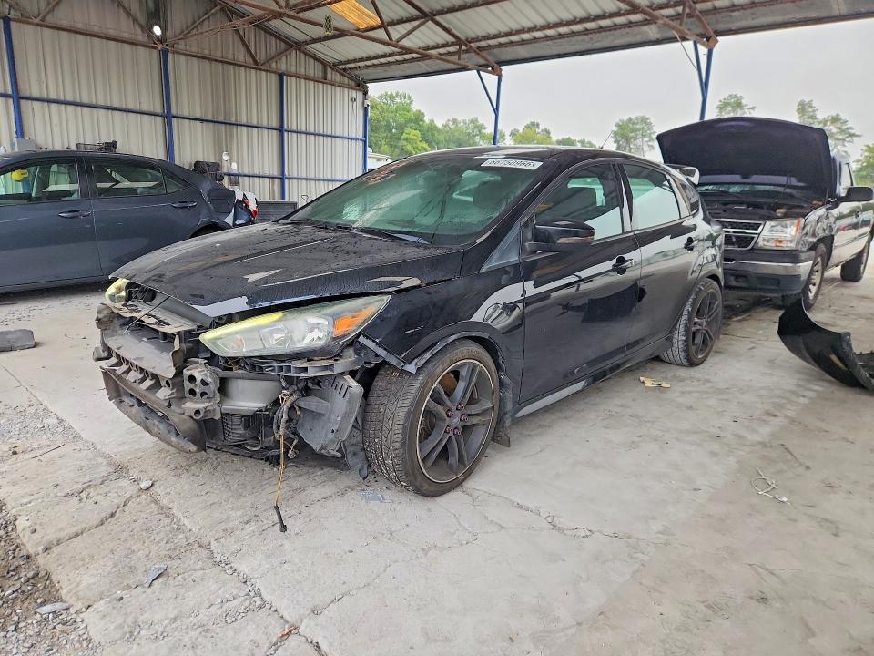 66750966 :رقم المزاد ، 1FADP3L94GL244063 vin ، 2016 Ford Focus مزاد بيع