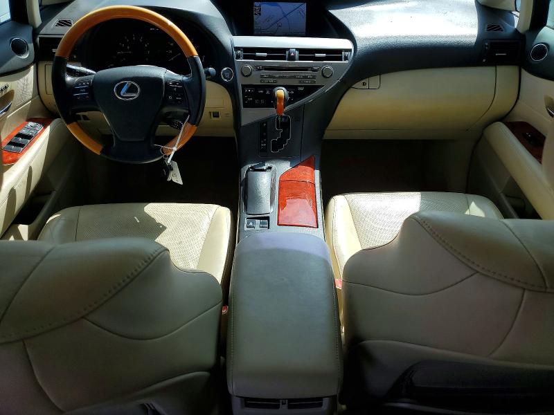 63601696 :رقم المزاد ، 2T2ZK1BA0BC063987 vin ، 2011 Lexus Rx مزاد بيع