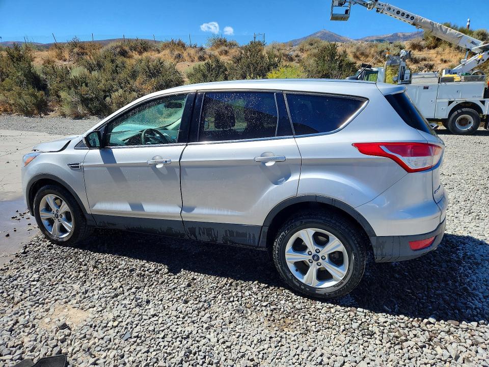 2015 Ford Escape მანქანა იყიდება აუქციონზე, vin: 1FMCU9G95FUA09946, აუქციონის ნომერი: 67137796