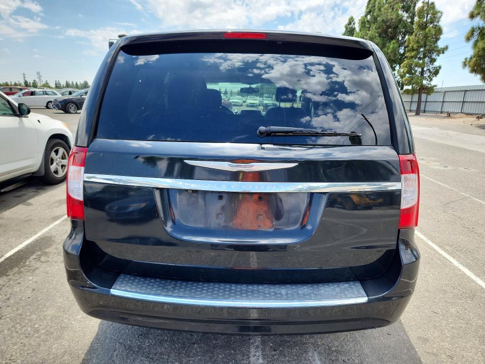 64822026 :رقم المزاد ، 2C4RC1BG1ER399710 vin ، 2014 Chrysler Town & Country مزاد بيع