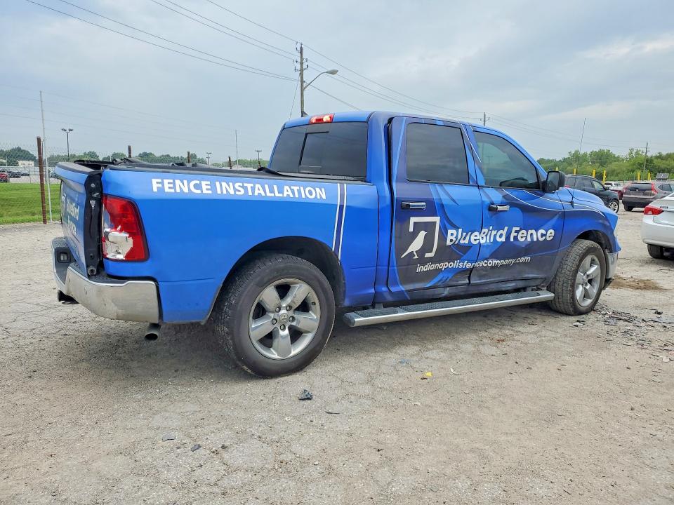 63940196 :رقم المزاد ، 1C6RR7LG2JS140997 vin ، 2018 Ram 1500 مزاد بيع