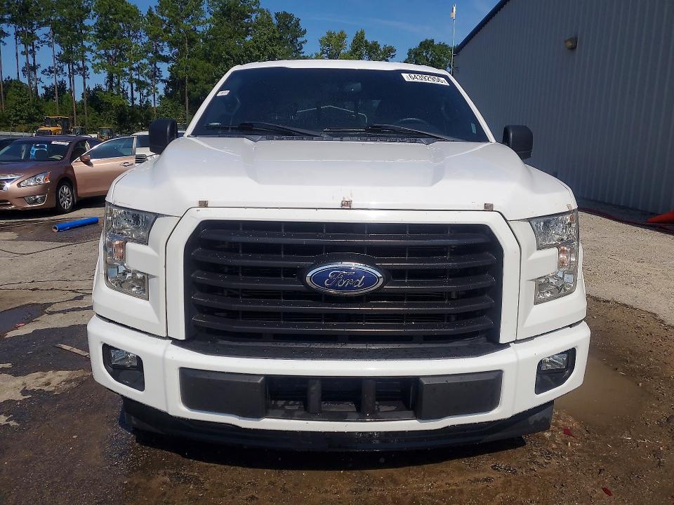64392956 :رقم المزاد ، 1FTEW1CG8HKE32578 vin ، 2017 Ford F150 مزاد بيع
