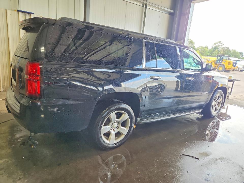 Продаж на аукціоні авто 2015 Chevrolet Suburban, vin: 1GNSKJKC7FR139098, номер лоту: 66228736