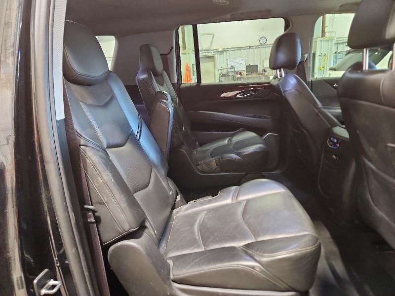 65453346 :رقم المزاد ، 1GYS4JKJ1FR199857 vin ، 2015 Cadillac Escalade مزاد بيع