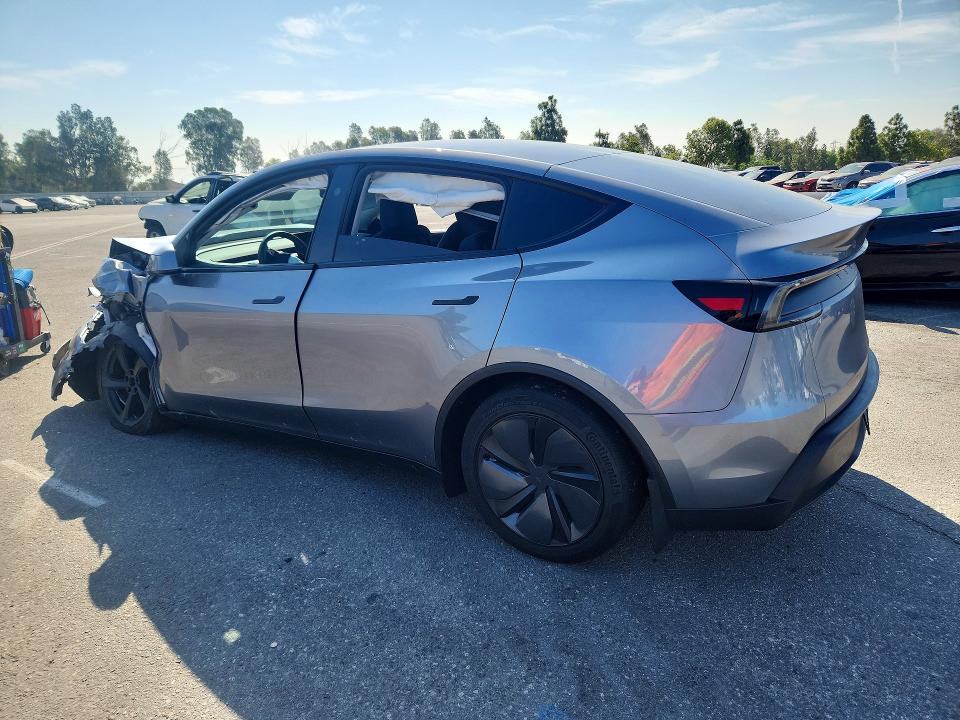 64480026 :رقم المزاد ، 7SAYGDEE3TF418507 vin ، 2026 Tesla Model Y مزاد بيع