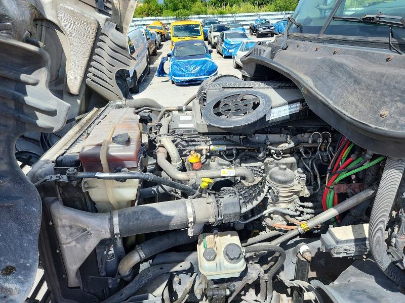 65948986 :رقم المزاد ، 1FUGGEDV0JLHB4053 vin ، 2018 Freightliner Cascadia 125 مزاد بيع