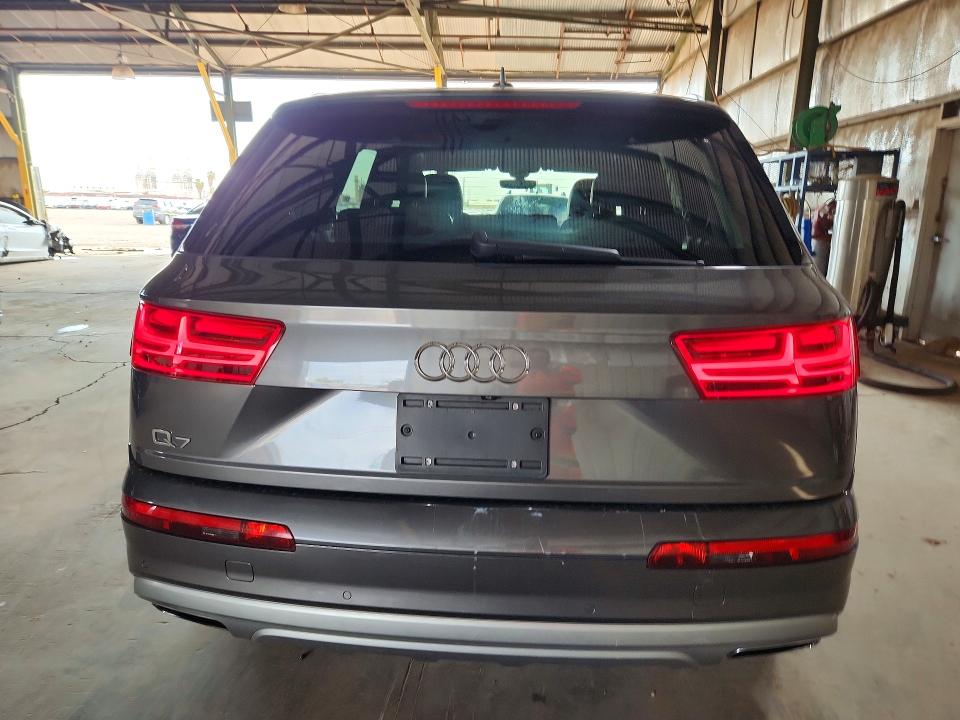 Продажа на аукционе авто 2019 Audi Q7, vin: WA1AHAF76KD021528, номер лота: 64293306