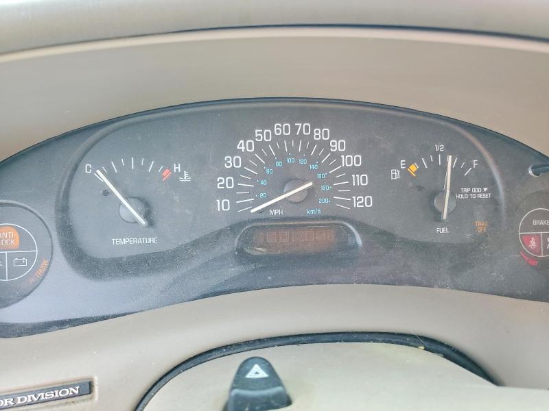 65831646 :رقم المزاد ، 2G4WS52J411192886 vin ، 2001 Buick Century مزاد بيع
