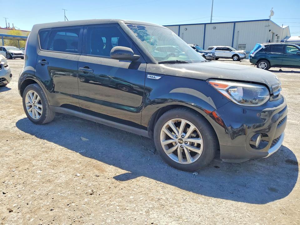 Продажа на аукционе авто 2017 Kia Soul, vin: KNDJP3A57H7440750, номер лота: 62877416