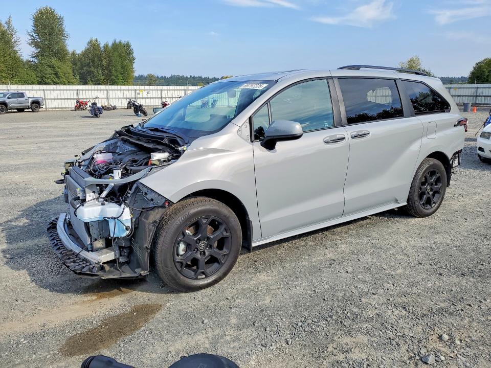 Продажа на аукционе авто 2026 Toyota Sienna, vin: 5TDCSKFCXTS238931, номер лота: 66797226