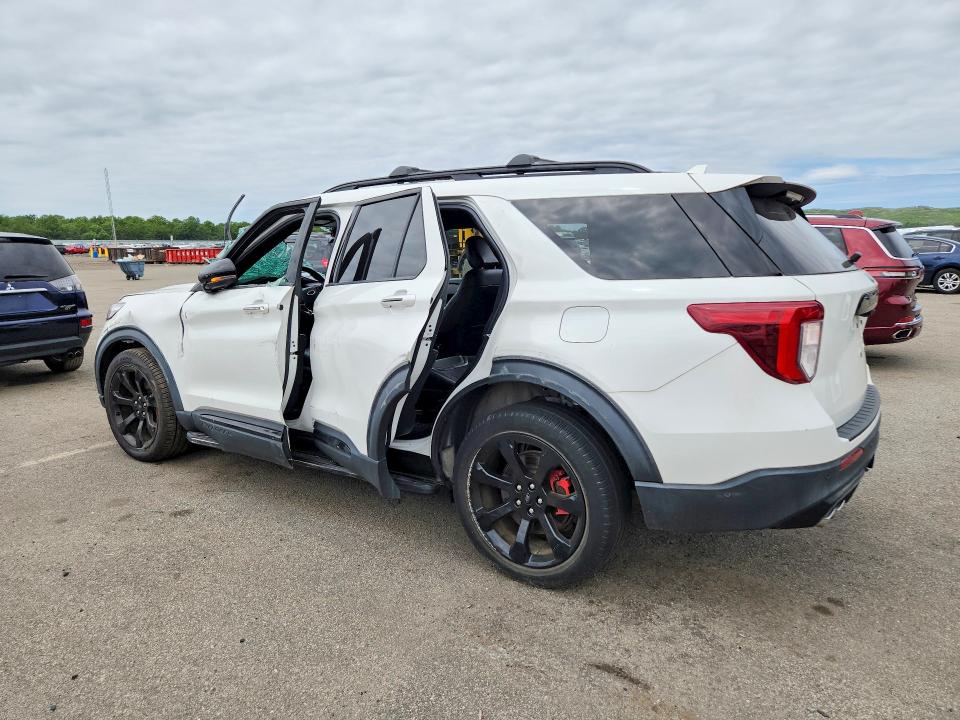 63146426 :رقم المزاد ، 1FM5K8GC2NGB01145 vin ، 2022 Ford Explorer مزاد بيع