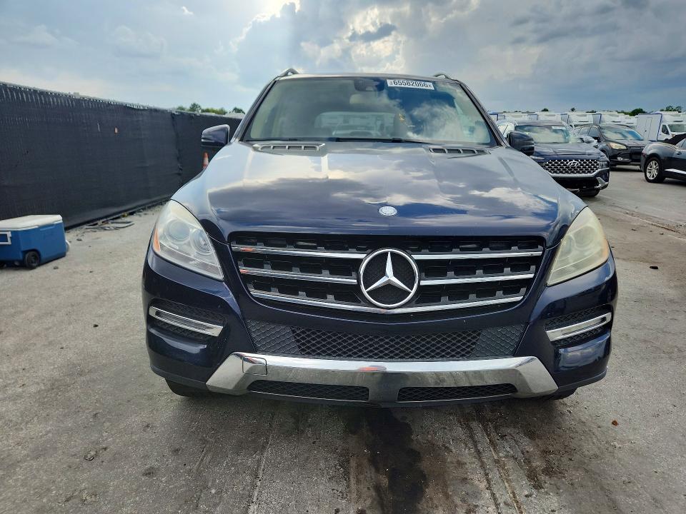 65582066 :رقم المزاد ، 4JGDA5JB8DA166788 vin ، 2013 Mercedes-benz Ml مزاد بيع
