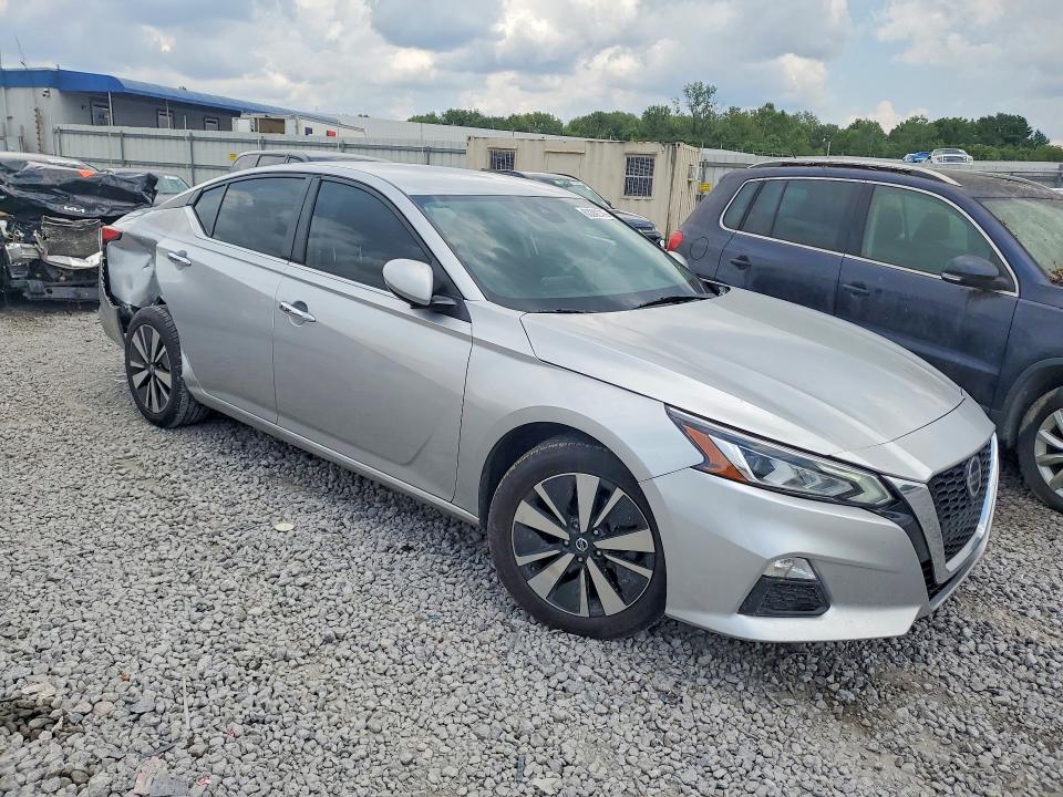 Продажа на аукционе авто 2021 Nissan Altima, vin: 1N4BL4DW5MN309869, номер лота: 63262776