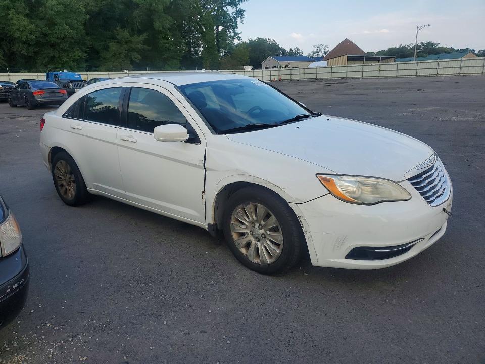 Aukcja sprzedaży 2014 Chrysler 200, vin: 1C3CCBAB6EN141833, numer aukcji: 66144196