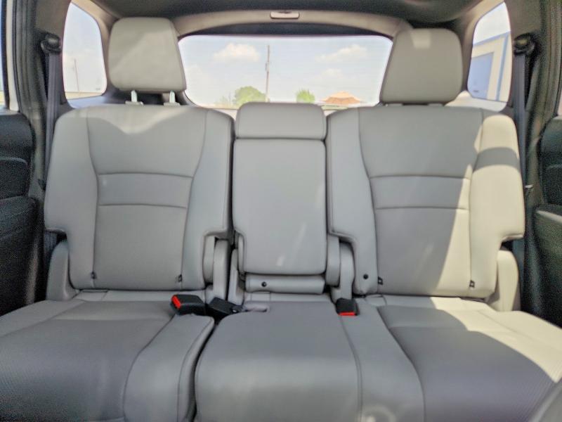 63905166 :رقم المزاد ، 5FNYF8H59NB027724 vin ، 2022 Honda Passport مزاد بيع