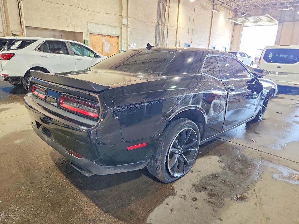 Продаж на аукціоні авто 2018 Dodge Challenger, vin: 2C3CDZBT1JH171743, номер лоту: 65367816