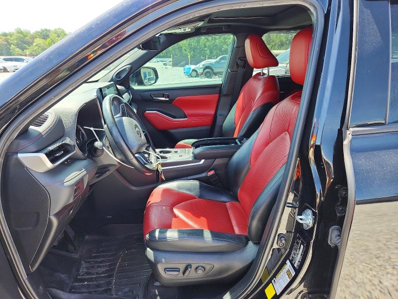 Продаж на аукціоні авто 2022 Toyota Highlander, vin: 5TDJZRAH0NS111591, номер лоту: 65052836