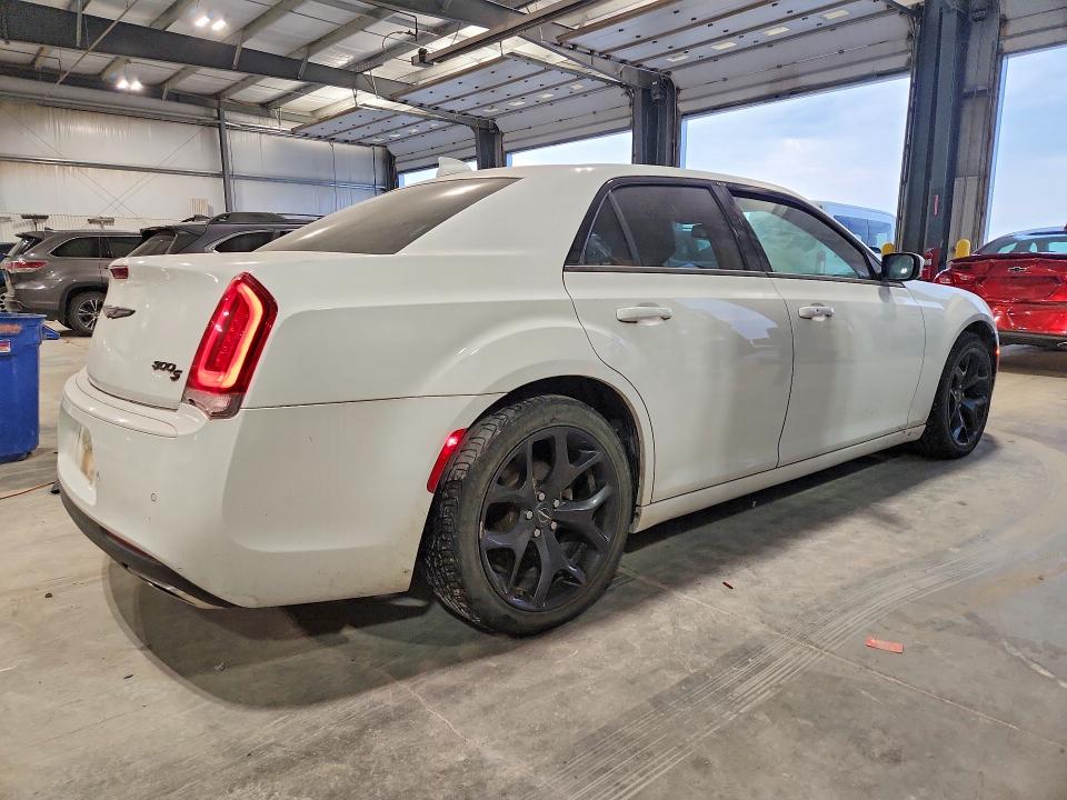 Aukcja sprzedaży 2021 Chrysler 300, vin: 2C3CCABG3MH598899, numer aukcji: 64335266