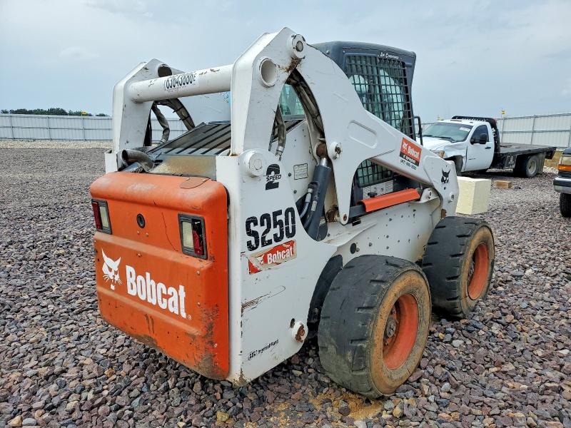Продаж на аукціоні авто 2006 Bobcat S250, vin: 530914392, номер лоту: 63643886