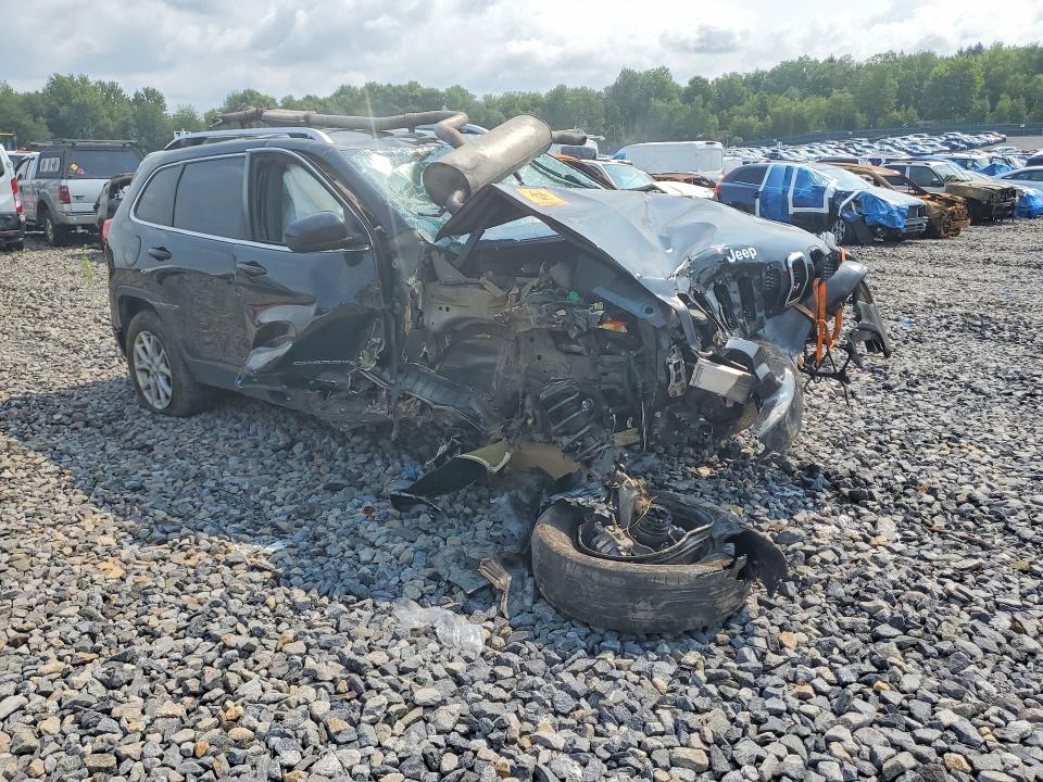 64808106 :رقم المزاد ، 1C4PJMCS3GW115943 vin ، 2016 Jeep Cherokee مزاد بيع
