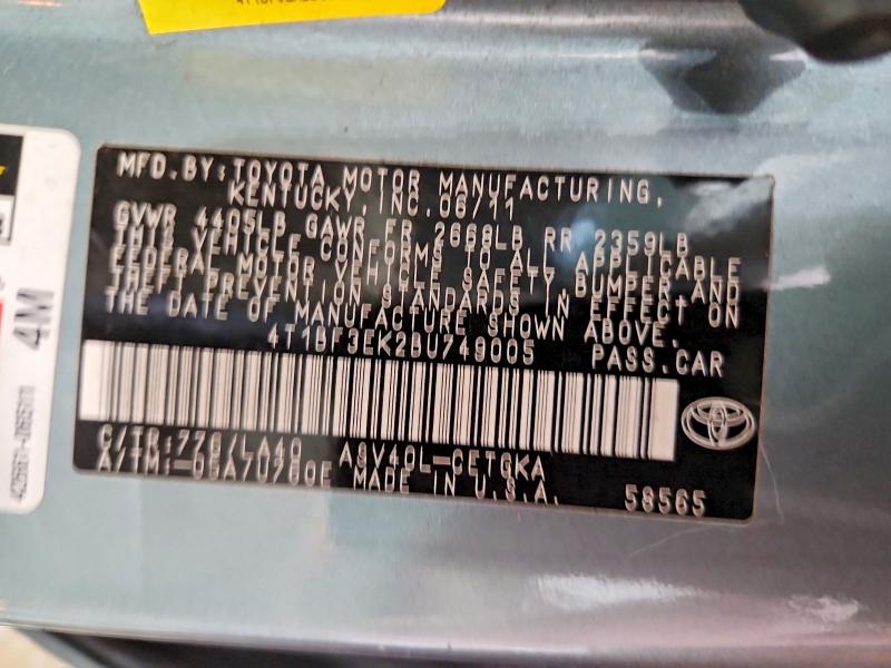 2011 Toyota Camry მანქანა იყიდება აუქციონზე, vin: 4T1BF3EK2BU749005, აუქციონის ნომერი: 63874656