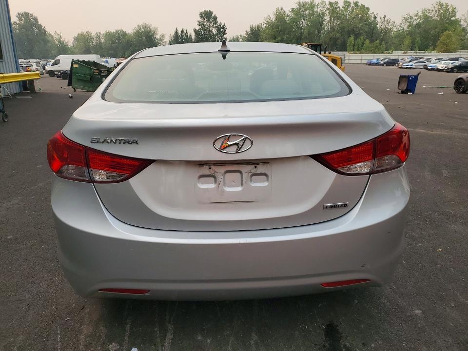 Aukcja sprzedaży 2013 Hyundai Elantra, vin: KMHDH4AE2DU916121, numer aukcji: 63804316
