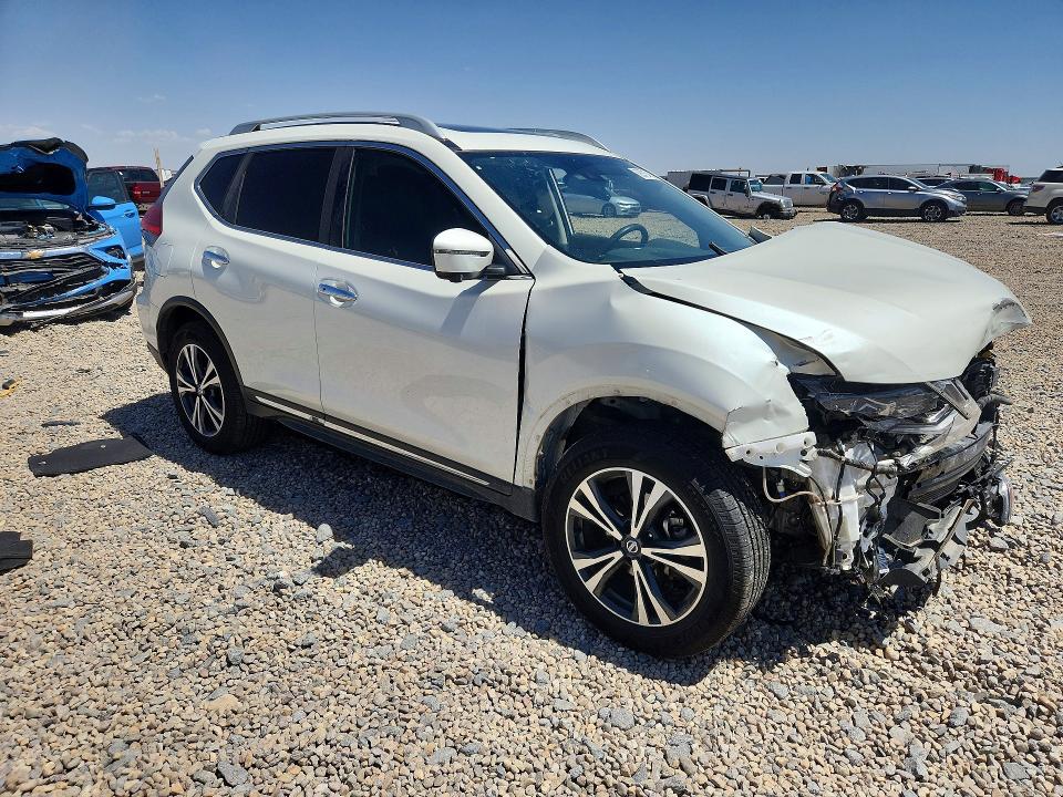 65537856 :رقم المزاد ، 5N1AT2MV2HC817361 vin ، 2017 Nissan Rogue مزاد بيع